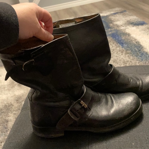 poshmark frye boots